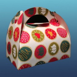 Cutie prajituri 17x10cm cu toarta Cutie prajituri 17x10cm cu toarta